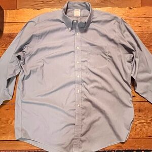 Brooks Brothers Light Blue Casual Button-Down Shirt